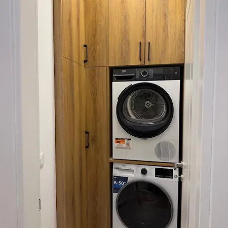 アパート Modern Cozy Apartmant In ティラナ